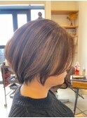 大人キレイ丸み奥行きショートボブ×ハイライトベージュ