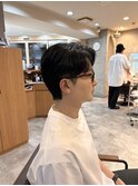センターパート　ダウンパーマ　ツーブロック