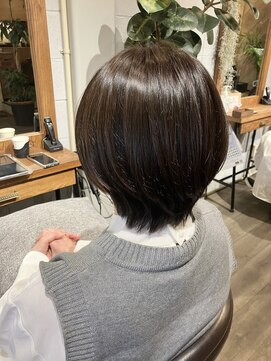 ヘアードレスビュー(hair dress V.I.E.W) レイヤーウルフ×ベージュブラウン