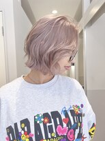 リノ(RLINO)&nbsp;【名古屋/栄】ボブカット/ブリーチ/プラチナベージュ