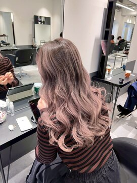 シエラ 南船場(CIERA.) 天使の羽バングクラゲヘアーハッシュカットレイヤーカット