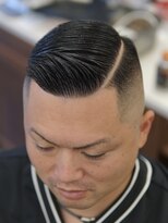 ザチョップショップ キチジョウジ(THE CHOP SHOP KICHIJOJI) サイドパートスキンフェードカットシェービング吉祥寺理容室