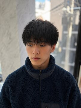 ラビス 浦和(Lovis) ハッシュカット/顔周りカット/ダークブラウン/シャギーカット