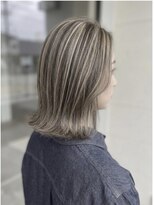 アースオーセンティック 熊本長嶺店(EARTH Authentic)&nbsp;白髪ぼかしハイライト×グレージュ