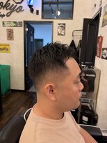 ブロートーキョーバーバーショップ 神田店(Bro Tokyo BARBERSHOP)&nbsp;フェザーアップ