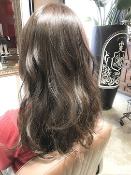 サロンドミルク 原宿(salon de MiLK) ハイライト×ミルクティーアッシュ