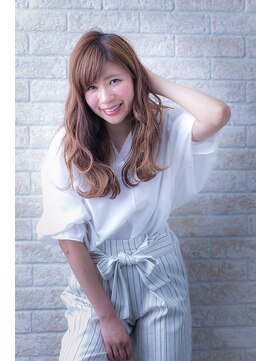 ヘアーアートシフォン 池袋西口店(Hair art chiffon) デザインカラー丸みショート無造作カールボブディイルミナカラー