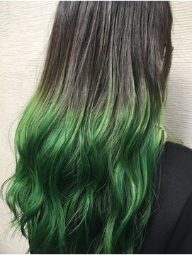 オーヌーヴェル(Eau Nouvelle) Greenグラデーション