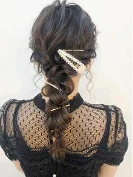 ヘアセット&メイク専門店 カスミ(Kasumi) 編み下ろし