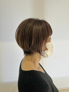 ブロッサム 若葉店(Blossom) メリハリ大人クールショート