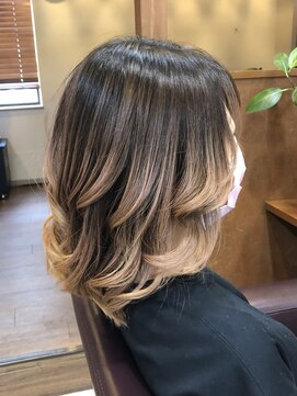 ボンドヘアー(Bond Hair) ミディアム