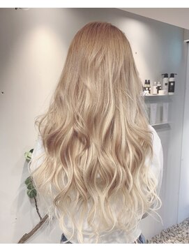 モアバイエフ(MORE byF) エクステグラデーション