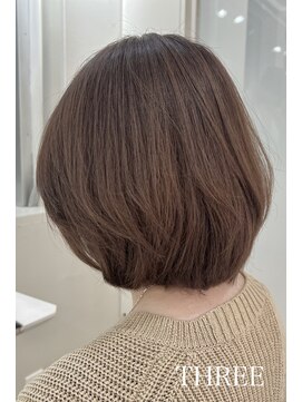 スリー(THREE) 20代,30代,40代/骨格似合せ/美フォルム/ショートボブ【札幌】