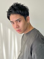 シスタ(SISTA) アップバング刈り上げツーブロックベリーショート