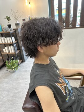 ウォルク(WOLK) 波巻きパーマ/ツイストスパイラル/センターパートウルフ