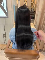 ジーナ 本八幡(Zina)&nbsp;大人かわいい20代30代40代小顔ショコラベージュ　Zina本八幡