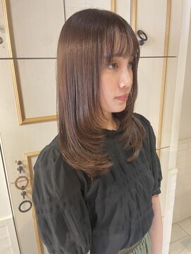 ネオリーブ チロル 横浜西口店(Neolive CiroL.) レイヤーカット　ミディアム韓国ヘア