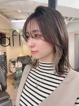 ラフ 新宿(Laff) ベース型/インナーカラー/美髪/ミルクティーベージュ【新宿】