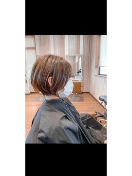 テンプス(tempus) ショートボブ