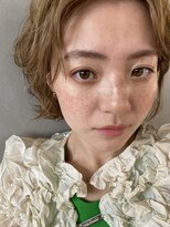 ビビッドリップメイク