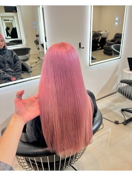 クオン 伊勢崎(QUON.) ピンクベージュ/ペールカラー/暖色カラー