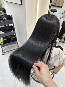 ジーナ 博多筑紫口(Zina) 髪質改善トリートメント×艶髪 美髪矯正！【福田れん】