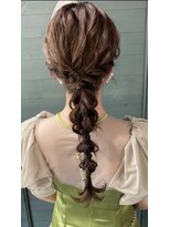 マーシュ(marshu)&nbsp;【marshu osaka】ヘアアレンジ／編み下ろし