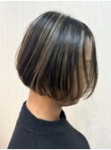 大人ショートボブヘアくびれショート白髪染めグレイカラー40代