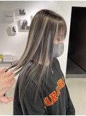 ハイライトカラーミルクティーベージュレイヤーカット
