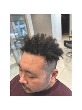 アース 二俣川店(HAIR&MAKE EARTH) ハード系ドレッド風パーマスタイル【二俣川】