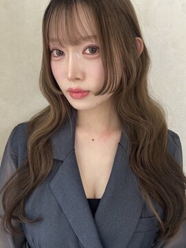 アエラバイトゥルークリエイション(AERA by True Creation) お顔周りカット