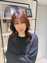 レーヴバイキートス(REVE by kiitos)&nbsp;ミディアムレイヤー×くびれ巻き