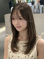 ナナローネス(nana loness)&nbsp;柔らかく見えるレイヤーカット