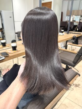 FAVOR   銀座/東銀座/大人ヘア/大人ショート【フェイバー】【6月上旬OPEN（予定）】の写真/経験豊富なスタイリストが「白髪染め」「白髪ぼかし」を艶カラーで叶えます☆