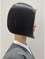 ピークアブー アヴェダ ギンザシックス(PEEK-A-BOO AVEDA GINZASIX)&nbsp;前下がりボブ　黒髪ボブ