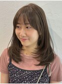 透明感たっぷり!赤み消しミディアムレイヤー
