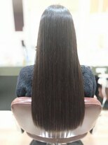 ビーズ ノイ(BEE´Z NEU) 黒髪ロングラウンドカット12.6