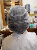 華やかグレイヘア