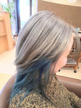 ヘアサロンアンドヘアメイクディー(hair salon hair make D) 仙台D♯オーシャン×グレイヘア♯ウルフレイヤー♯ネオウルフ