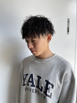 バイコーリング(By THE CALLiiiNG) 縦落ちツイストパーマ