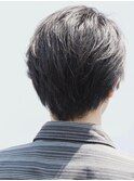 爽やかミディアムショート