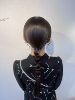 ソノ(sono) 編みおろし タイトヘア  金箔ヘア 参列ヘア お呼ばれヘア