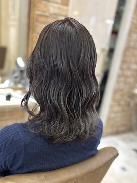 シェリア(Shelia) カット&カラー