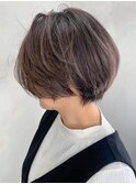 ショートボブ_スリークボブ厚めバングローライト_ba282761