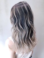 アイティー バイ アルバム 中野店(IT by ALBUM) ホワイトグレーハイグラ_セミウェットウェーブ_ba301762