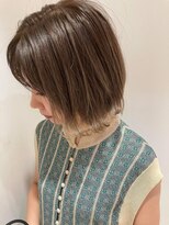 アリーズ シブヤ(ALLYS shibuya)&nbsp;カーキベージュ ハイライトカラー　ミニボブ クールショート