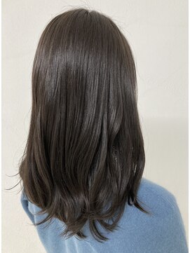 アングゥ ウル(ungu ul) グレージュ(オイルグロスカラー)