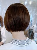 大人耳かけボブ