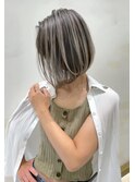 外国人風ショート ハイライトバレイヤージュ白髪ぼかし t621