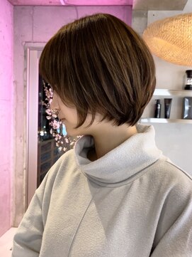 ロエ(loe) 360°どこから見ても美しいハイライト×ショート